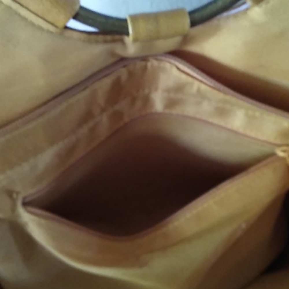 Purse - Picture 6 of 6